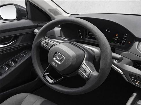 Used 2024 Honda Accord EX image 17