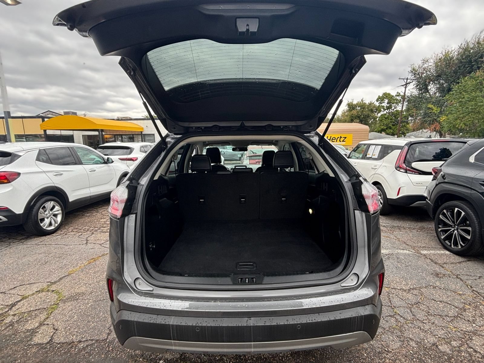 Used 2024 Ford Edge SEL AWD/4WD image 29