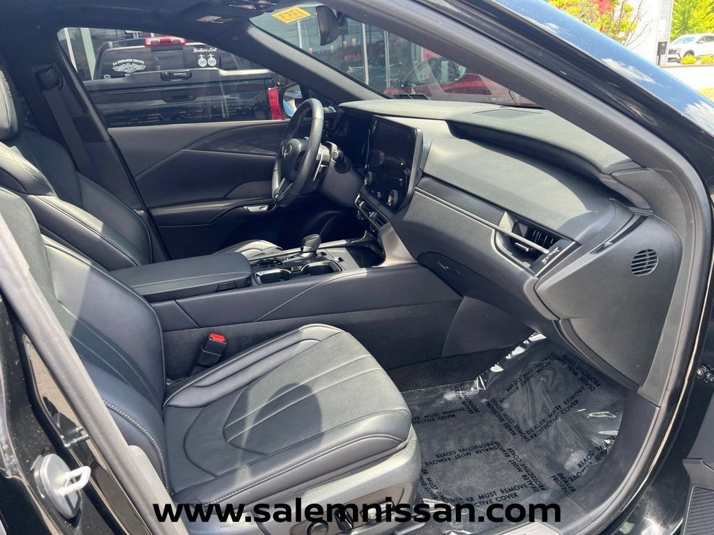 Used 2023 Lexus RX 350 F Sport w/ Cold Area Package AWD/4WD image 24