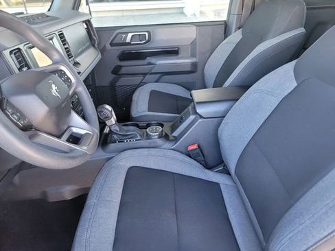 Certified 2023 Ford Bronco 2-Door w/ Sasquatch Package image 9