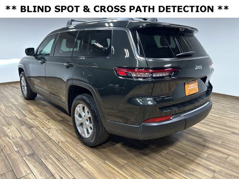Certified 2023 Jeep Grand Cherokee L Limited w/ Luxury Tech Group II image 15