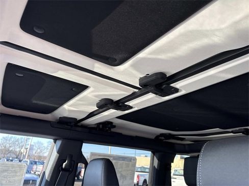 New 2025 Ford Bronco Badlands w/ Sasquatch Package image 22