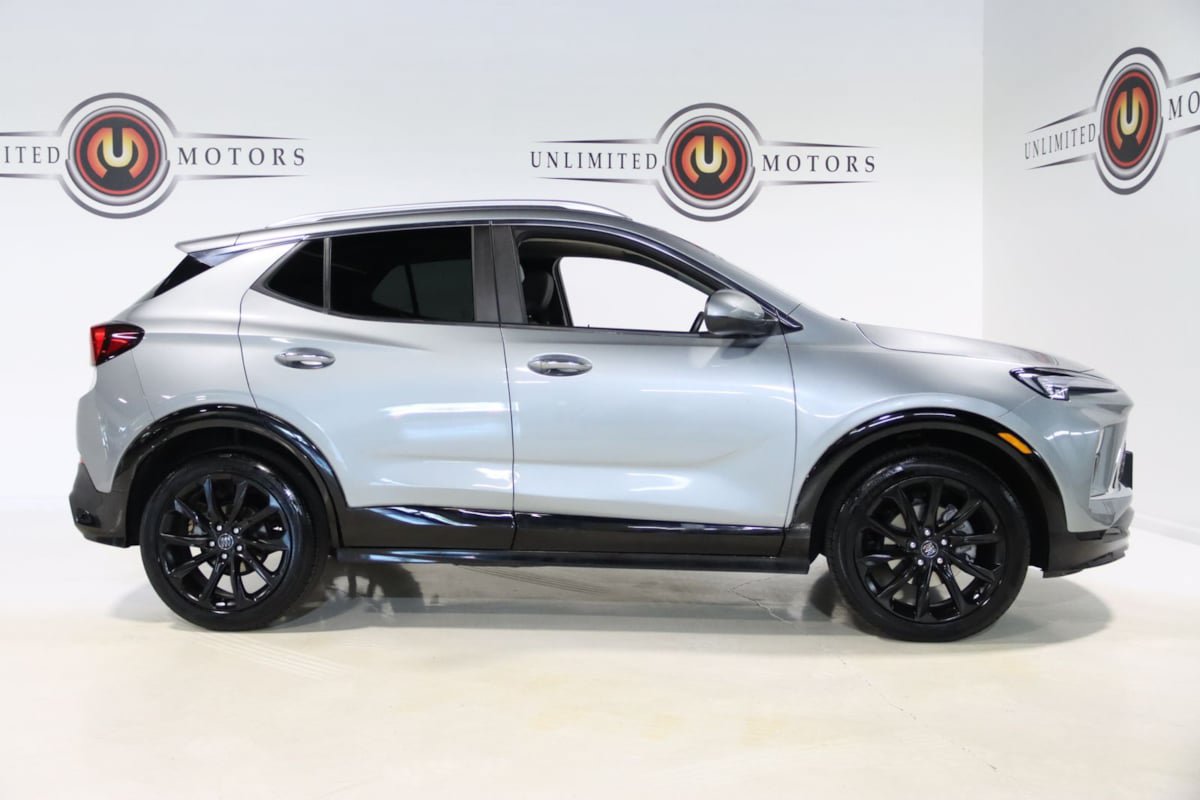 Used 2026 Buick Encore GX Sport Touring AWD/4WD image 5