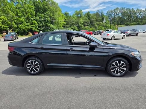 Used 2024 Volkswagen Jetta S FWD image 9