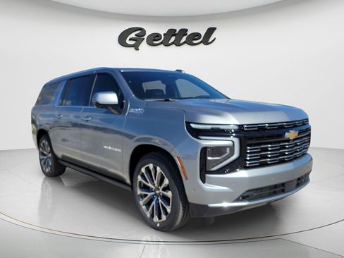 New 2026 Chevrolet Suburban High Country AWD/4WD image 10
