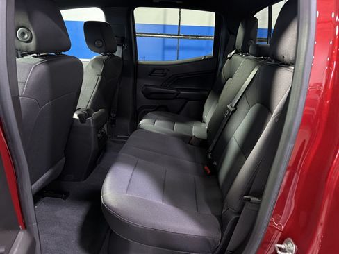 Used 2024 Chevrolet Colorado Trail Boss w/ Technology Package AWD/4WD image 28