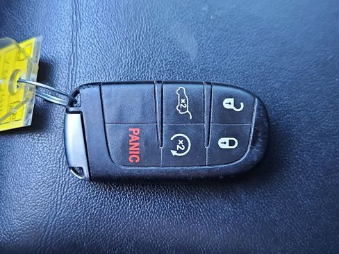 Used 2020 Jeep Grand Cherokee Limited X image 35