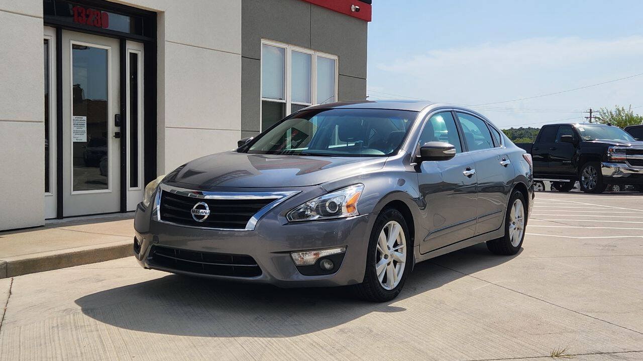 Used 2014 Nissan Altima 2.5 SV w/ Convenience Package FWD image 24