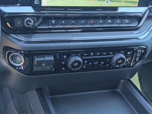 New 2026 Chevrolet Silverado 2500 ZR2 w/ LPO, Dark Essentials Package AWD/4WD image 22