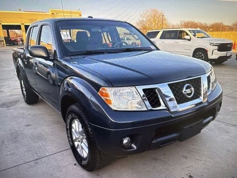 Used 2015 Nissan Frontier SV w/ SV Value Truck Package image 1