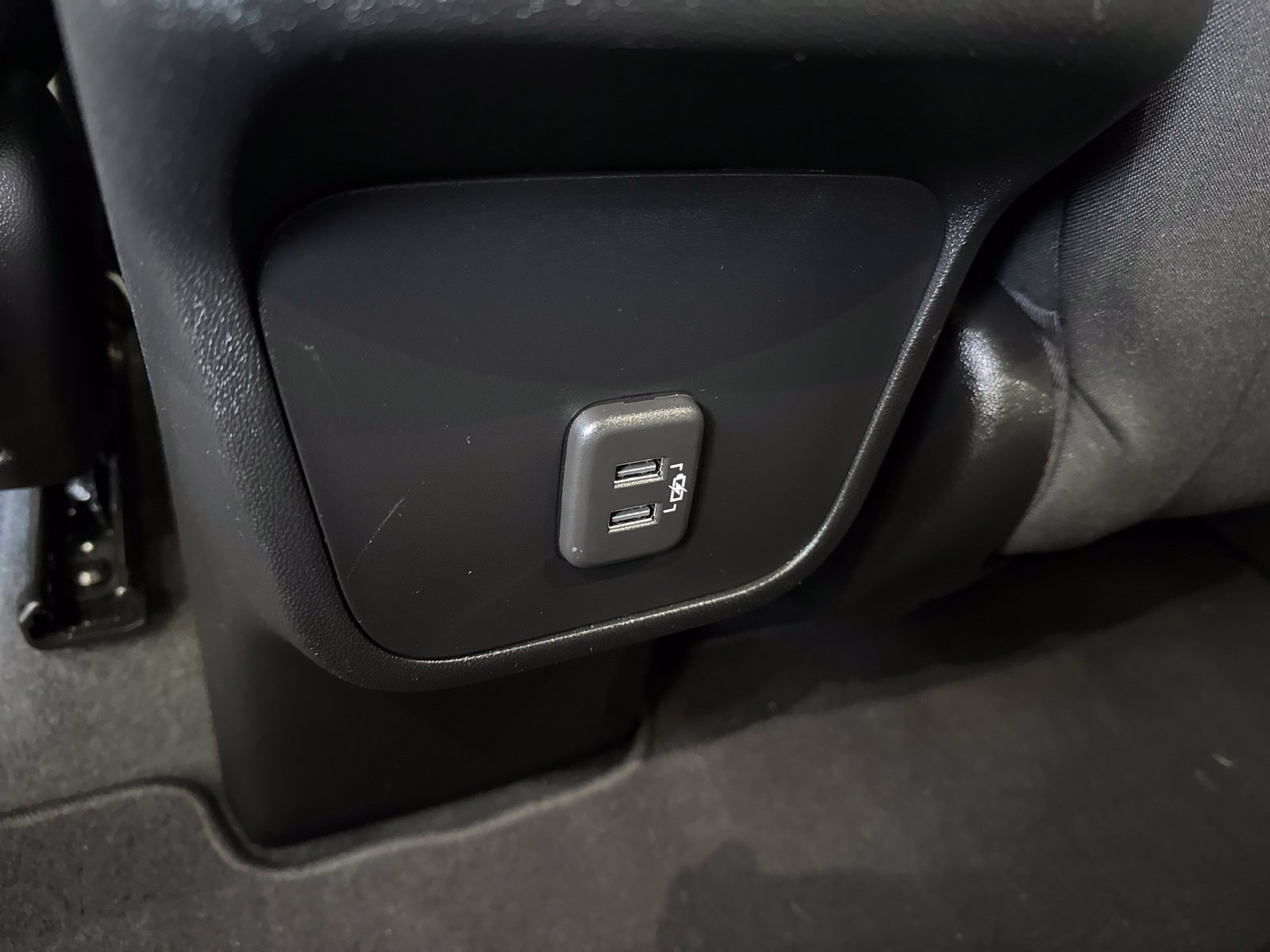Used 2019 Chevrolet Equinox LS w/ LS Convenience Package FWD image 17