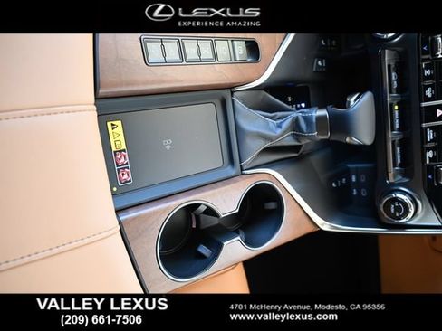 New 2026 Lexus LX 600 4WD w/ Luxury Package image 9