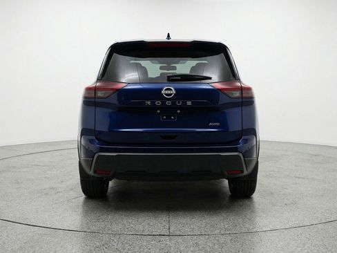 Used 2025 Nissan Rogue SV FWD image 7