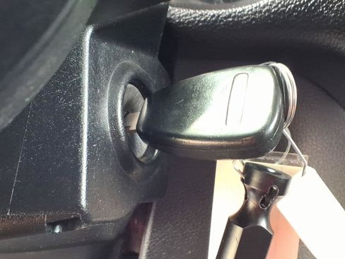 Used 2013 Jeep Wrangler Unlimited Sport AWD/4WD image 15