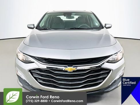 Used 2024 Chevrolet Malibu LT image 2