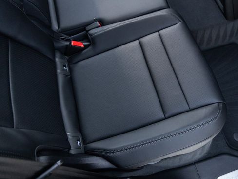 New 2026 Porsche Cayenne image 35