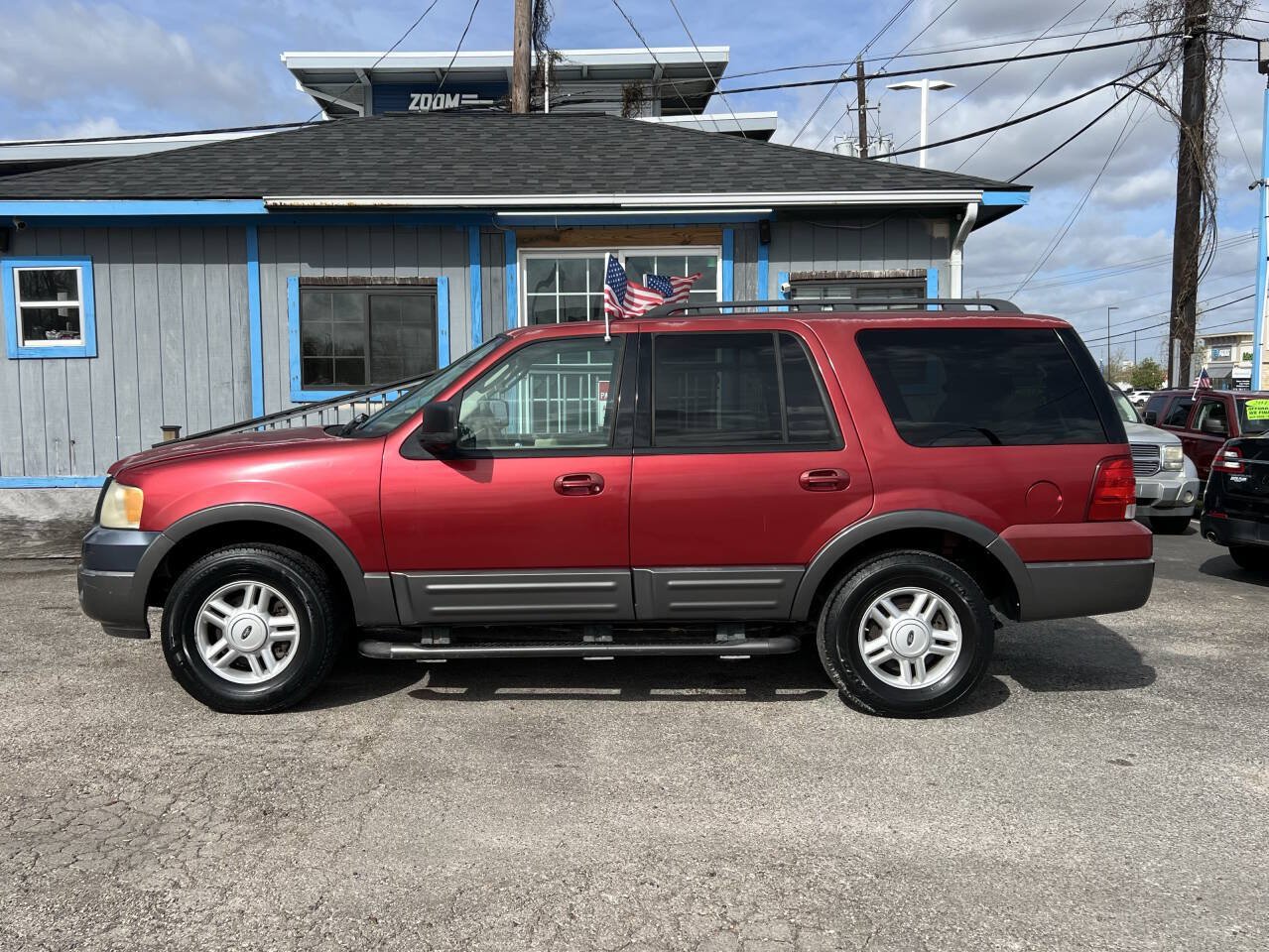 Used 2005 Ford Expedition XLT RWD image 9