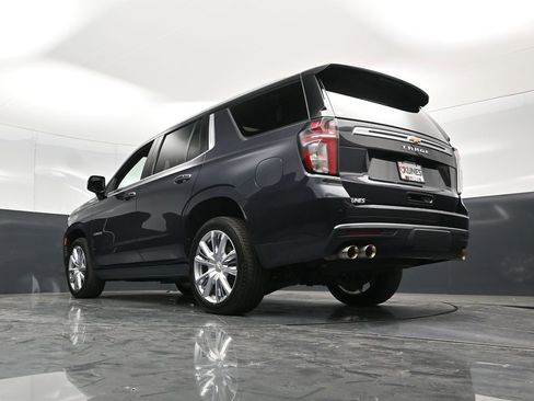 Used 2022 Chevrolet Tahoe High Country w/ Premium Package 2 AWD/4WD image 54