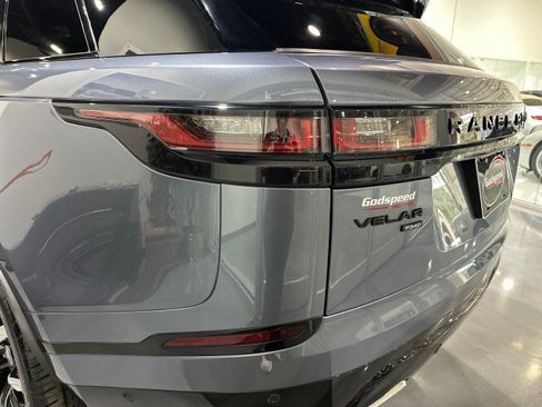 Used 2019 Land Rover Range Rover Velar R-Dynamic SE AWD/4WD image 36