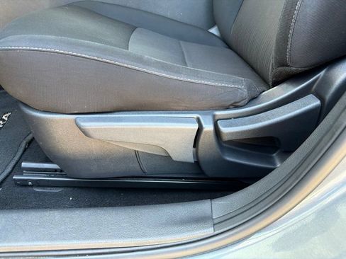 Used 2024 Nissan Sentra SV FWD image 29