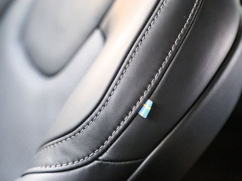 Used 2023 Volvo XC90 T8 Ultimate image 25