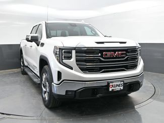 Used 2024 GMC Sierra 1500 SLT w/ SLT Premium Package AWD/4WD video 2
