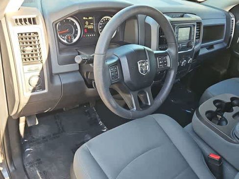 Used 2018 RAM 1500 Express image 10