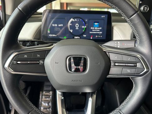 Used 2025 Honda Prologue Touring image 29