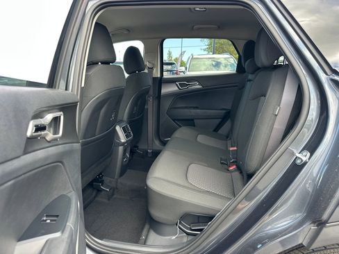 New 2026 Kia Sportage S image 13