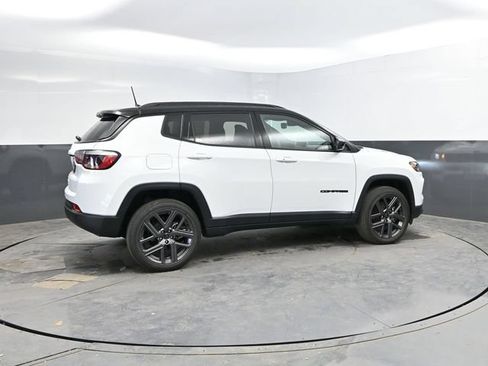 New 2026 Jeep Compass Limited AWD/4WD image 2
