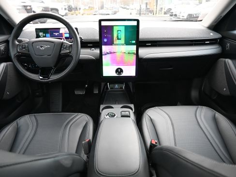 Used 2024 Ford Mustang Mach-E Premium image 3