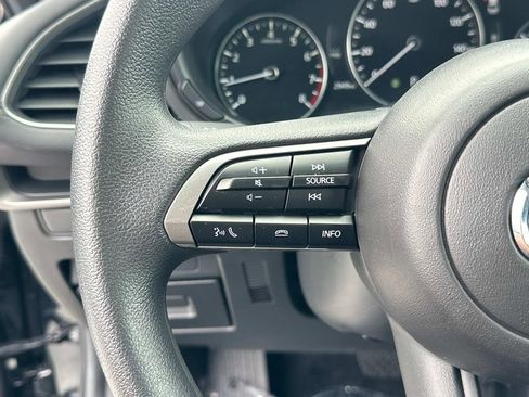 Used 2024 MAZDA MAZDA3 s image 19