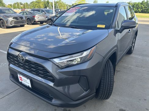 Certified 2024 Toyota RAV4 XLE w/ Convenience Package AWD/4WD image 3