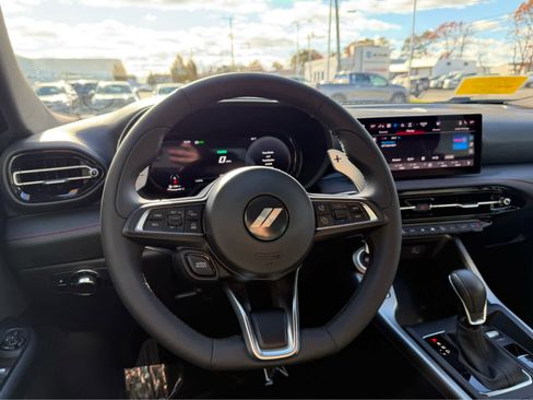 Used 2025 Dodge Hornet R/T w/ R/T Blacktop Package image 10