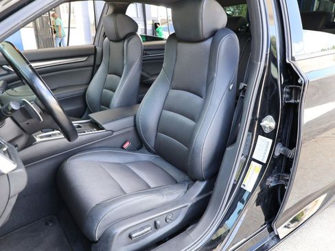 Used 2019 Honda Accord Sport image 14