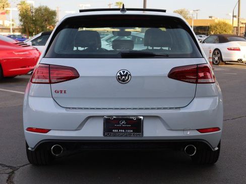 Used 2020 Volkswagen GTI SE FWD image 14