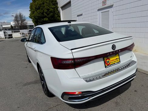 New 2026 Volkswagen Jetta SEL FWD image 4