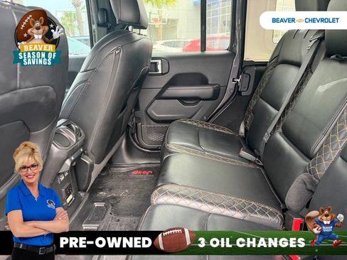 Used 2021 Jeep Wrangler Unlimited Sahara AWD/4WD image 9