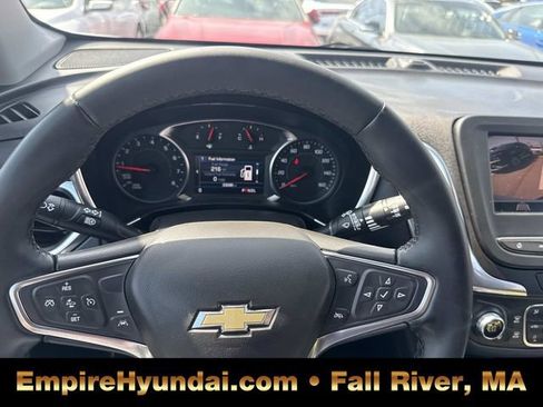 Used 2024 Chevrolet Equinox LT image 30
