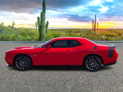 Used 2023 Dodge Challenger R/T Scat Pack w/ Scat Pack Stripe image 3