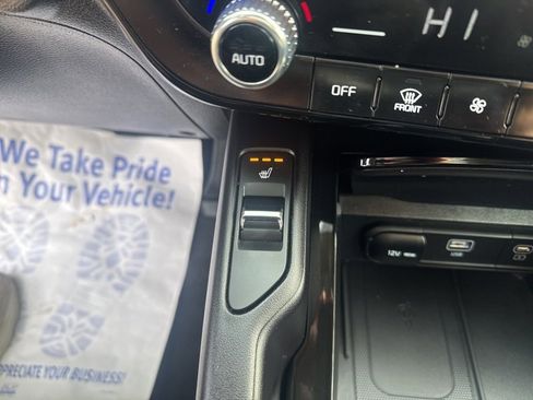 Used 2024 Kia Telluride S w/ S Sunroof Package image 42