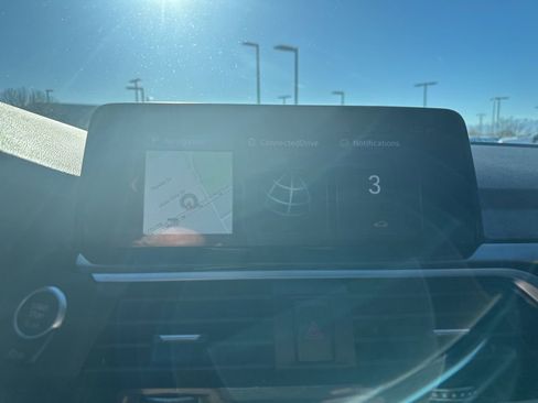 Used 2018 BMW X3 xDrive30i image 3