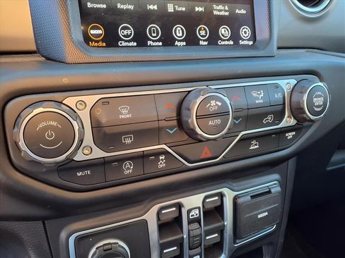 Used 2020 Jeep Gladiator Rubicon image 20