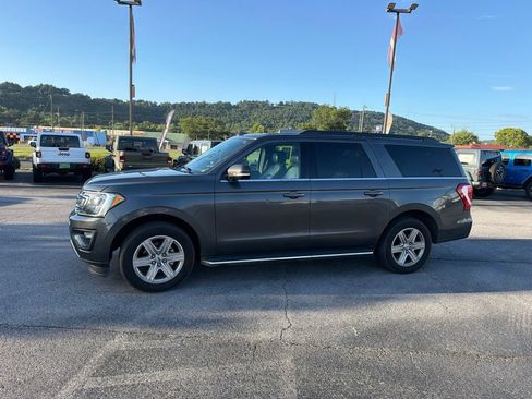 Used 2018 Ford Expedition Max XLT w/ Equipment Group 202A RWD image 1