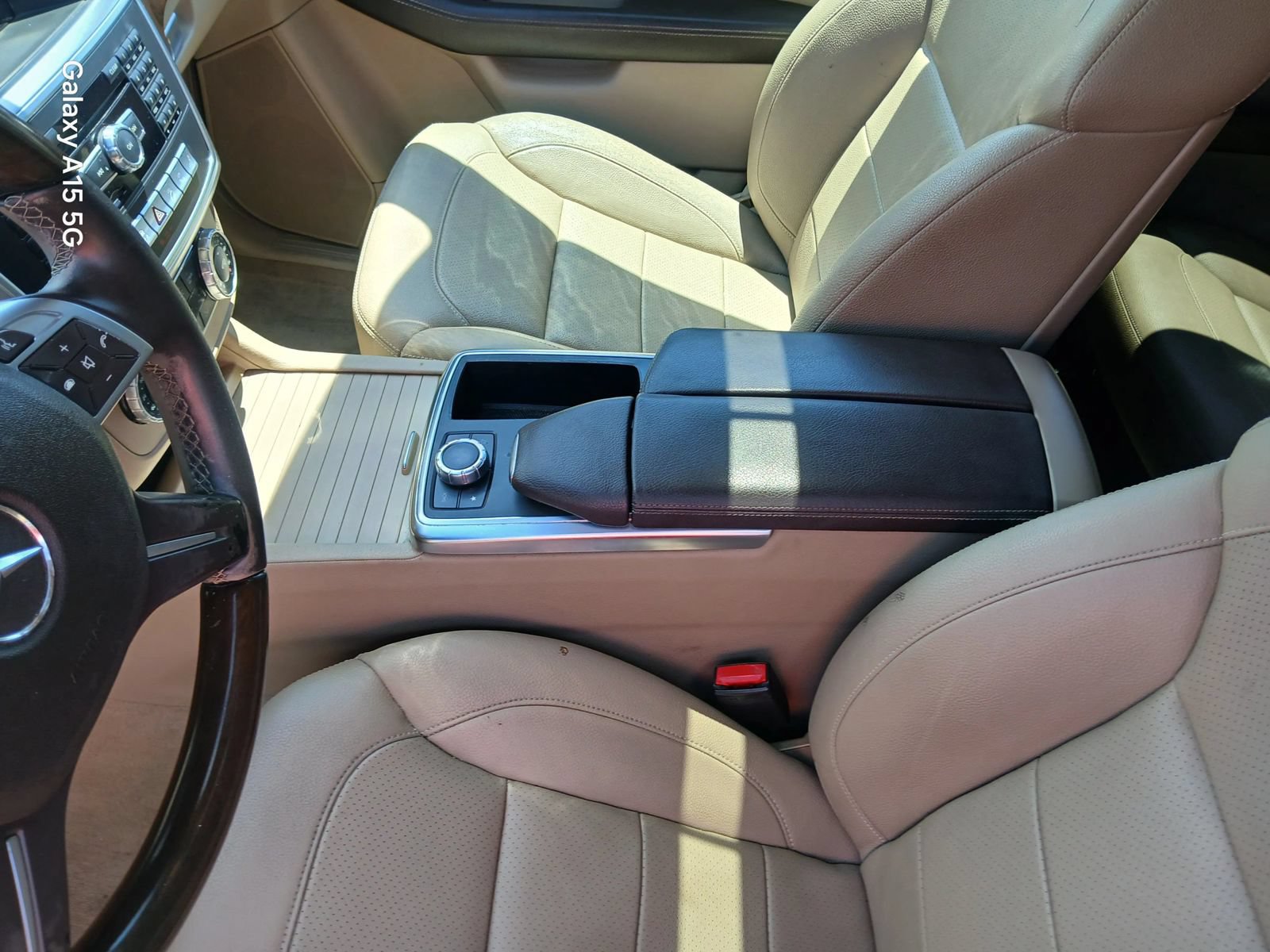 Used 2015 Mercedes-Benz ML 250 BlueTEC 4MATIC w/ Premium 1 Package image 13