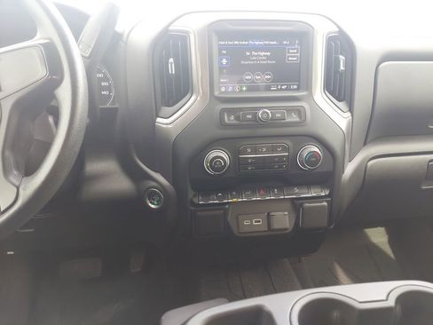 Used 2024 Chevrolet Silverado 1500 Custom Trail Boss image 20