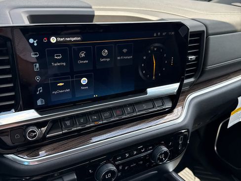 New 2026 Chevrolet Silverado 3500 LT w/ All Star Edition AWD/4WD image 14