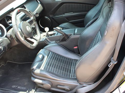 Used 2012 Ford Mustang Shelby GT500 w/ SVT Performance Pkg RWD image 12