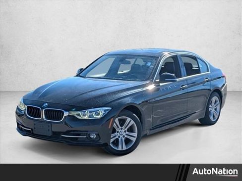 Used 2018 BMW 330i xDrive 330i xDrive image 1