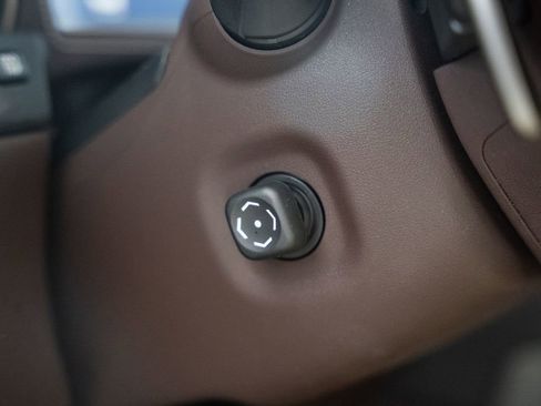 Used 2019 Lexus LS 500h 500h Base w/ Luxury Package image 45